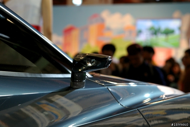 2014台北車展隨拍 MAZDA SHINARI 每個角度都非常漂亮說