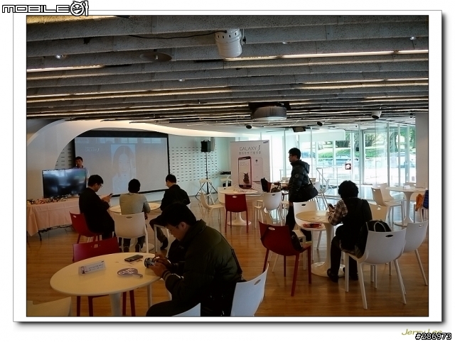 "簡約哲學 行動美學"~~Samsung Galaxy J 不一樣的體驗會