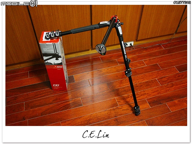 【開箱】Manfrotto 190 MT190XPRO4 新款鋁合金腳架 輪到我來開了!!!