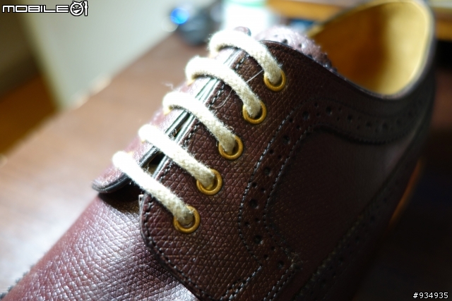 遲來的開箱 Grenson 雕花鞋