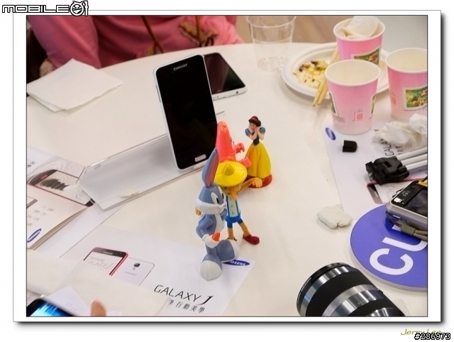 "簡約哲學 行動美學"~~Samsung Galaxy J 不一樣的體驗會