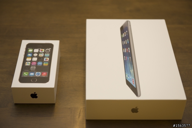 新婚,就是要犒賞自己一下 iPhone 5S & iPad Air 雙開箱