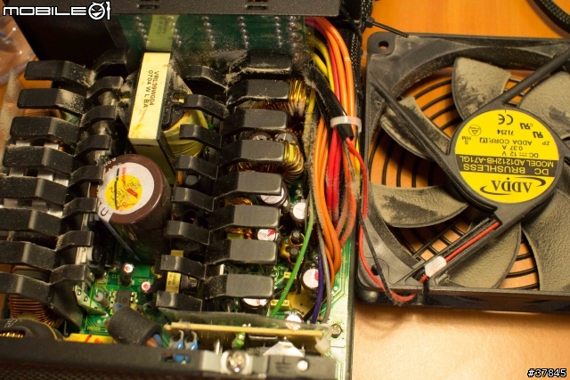 Corsair HX620 爆漿 (附圖), 請推薦一個耐用的電源供應器