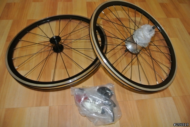 看我慢慢拼湊乙台鋼管的Dahon speed pro TT