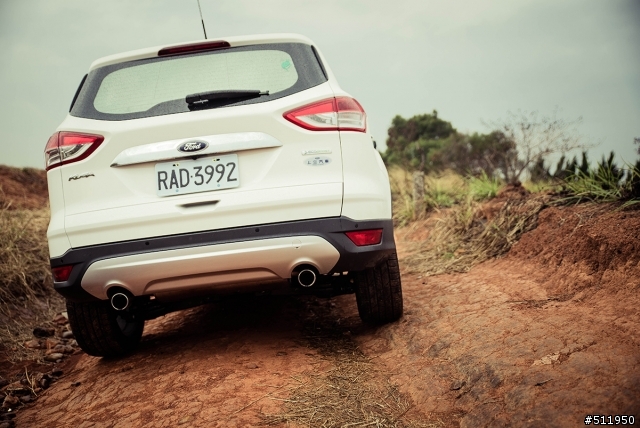 KUGA 一日試乘活動,輕度OFF ROAD!