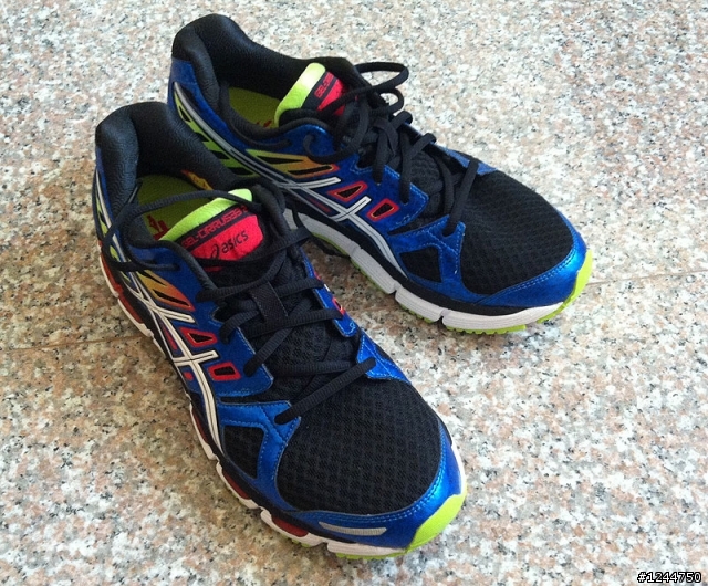 踩屎之王─asics GEL-CIRRUS33 2開箱