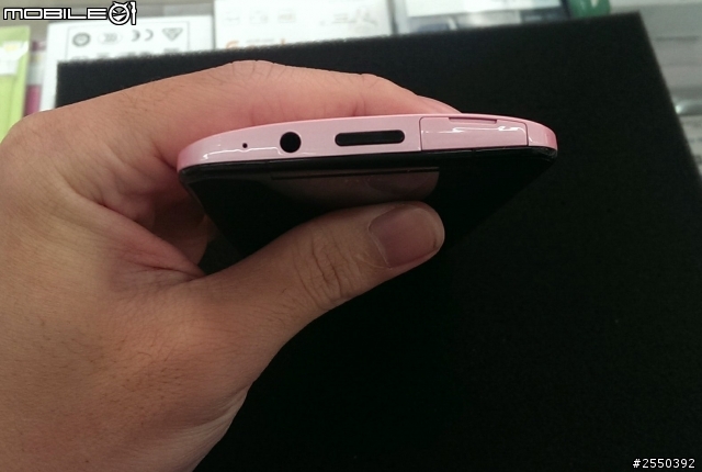『開箱』HTC Butterfly s 901S 玫瑰粉