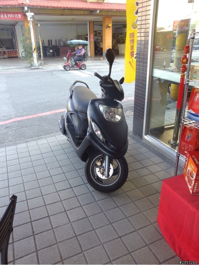頂極迅光翻新 噴漆DIY YAMAHA機車