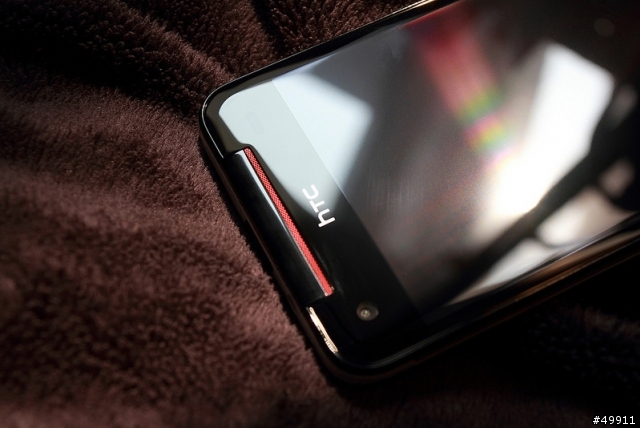 hTc Butterfly S LTE。肥蝶大電量 拍照猴腮雷