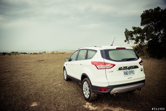 KUGA 一日試乘活動,輕度OFF ROAD!