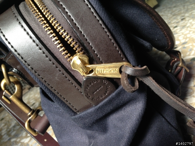 跨年禮物!入手新成員FILSON 240 NAVY