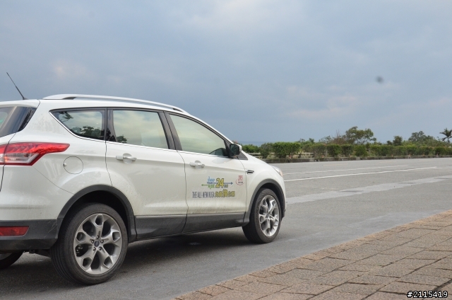 kuga24小時試駕環島13小時完成