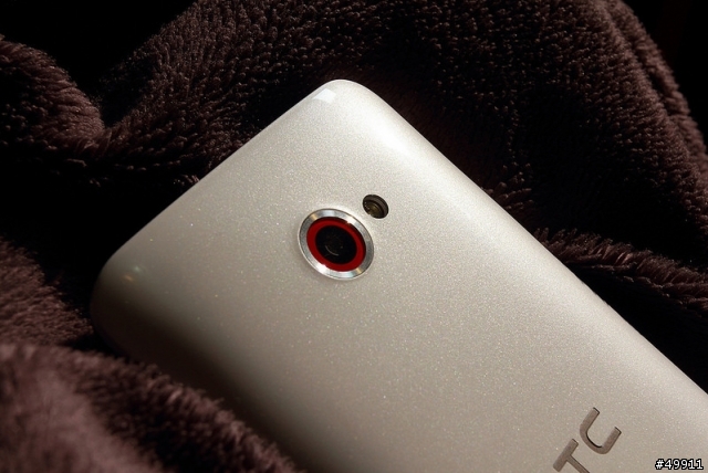 hTc Butterfly S LTE。肥蝶大電量 拍照猴腮雷