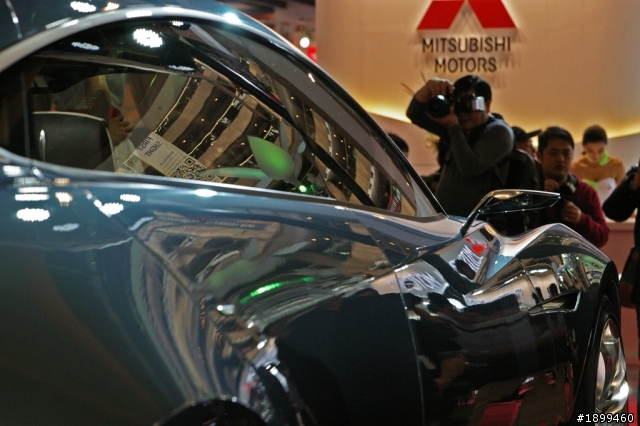 2014台北車展隨拍 MAZDA SHINARI 每個角度都非常漂亮說