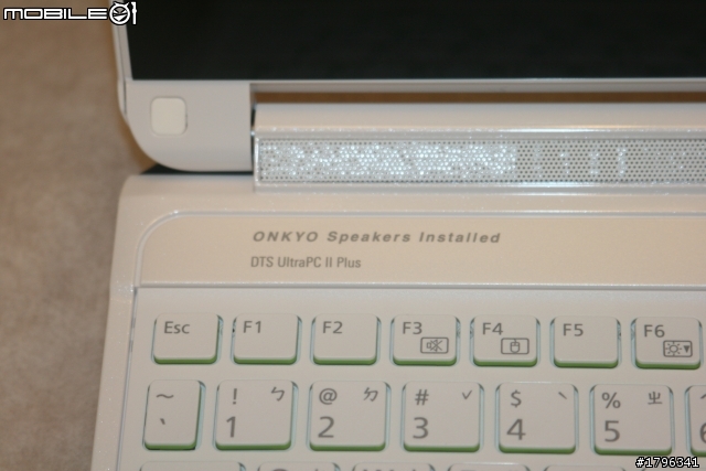日本製筆電 FUJITSU LH772-VW541簡單開箱