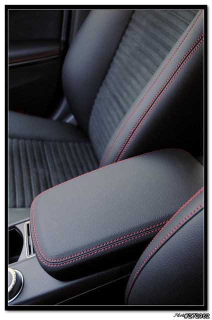 【開箱】我的第一台Mercedes,CLA 250
