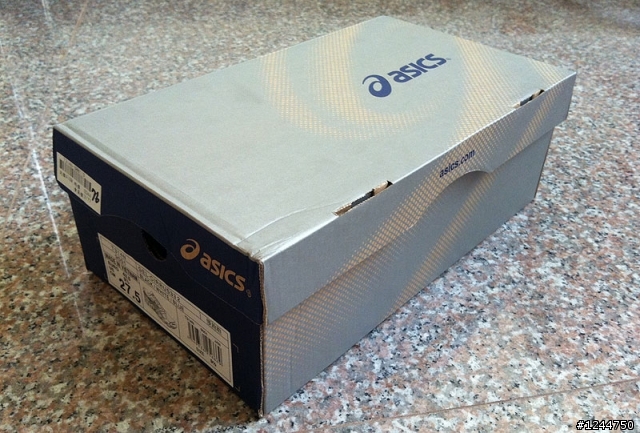 踩屎之王─asics GEL-CIRRUS33 2開箱