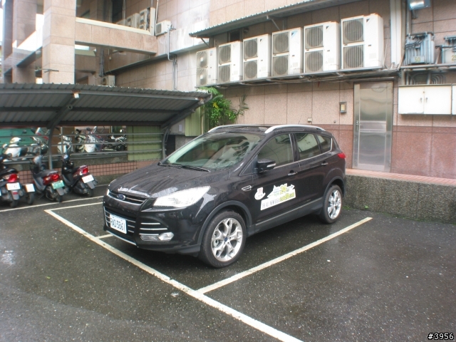 Ford Kuga 24hr 風雨中試駕之小朋友空間篇