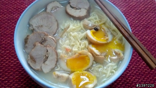 日式燒肉捲拉麵
