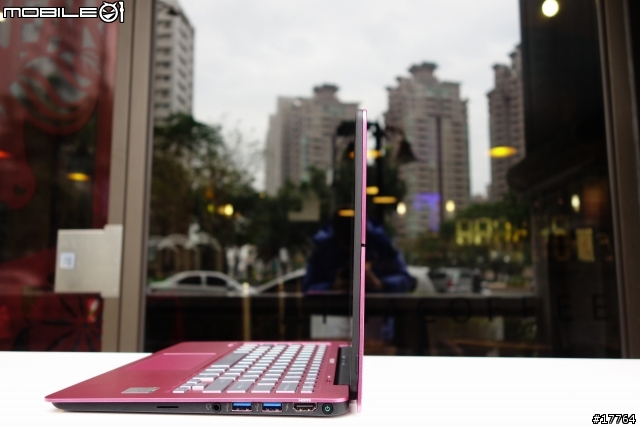 多向翻轉 無限可能性 Sony VAIO Fit 11A