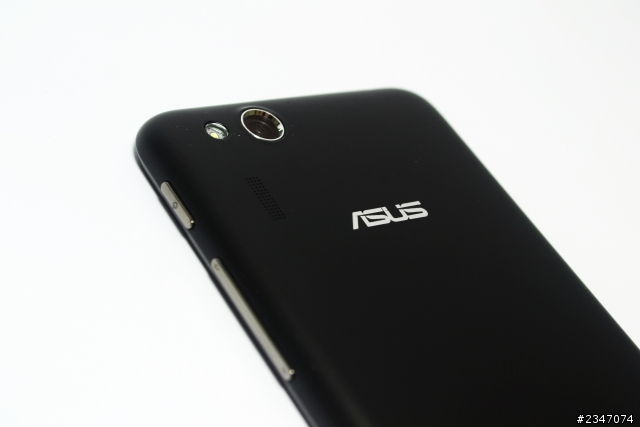 華碩變形手機迷你版~Asus Padfone mini 4.3 + 7吋平板開箱