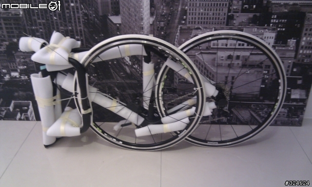 單車快遞購買的Bianchi Sempre B4P Ultegra Di2車架有裂痕