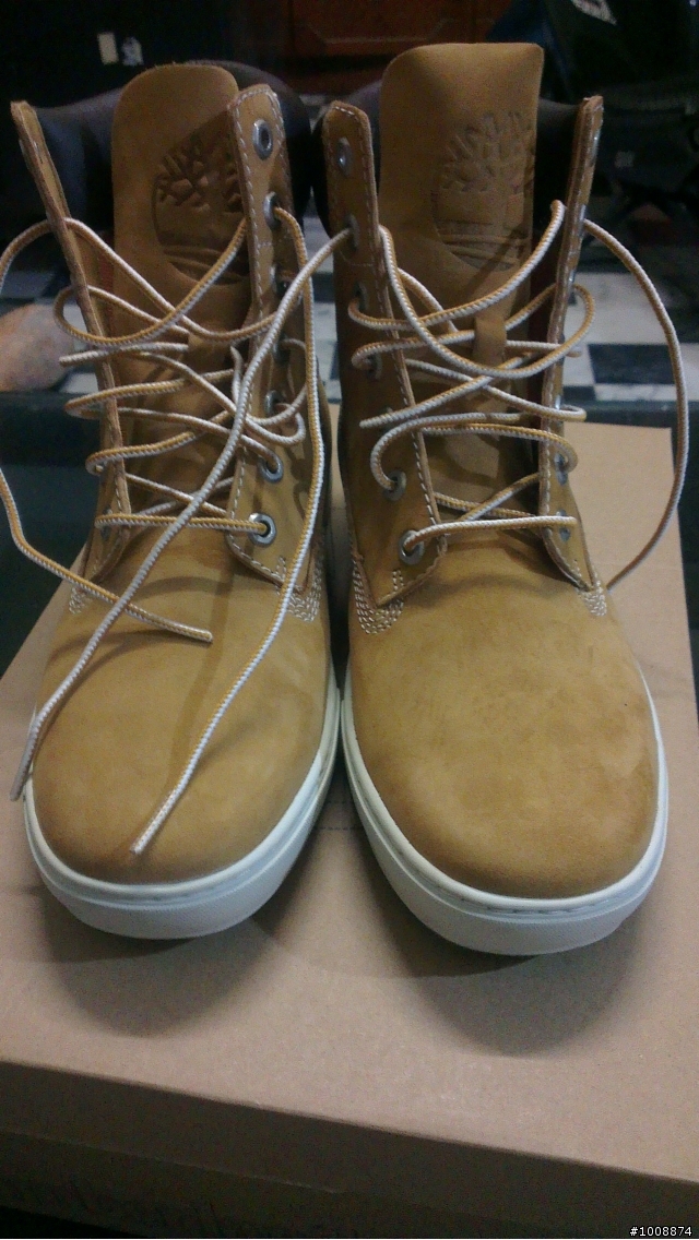 人生第一雙Timberland入手拉