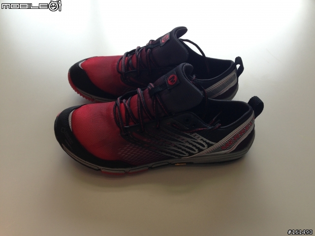 剽悍、防水跑鞋新選擇- MERRELL ASCEND GLOVE GORE-TEX 開箱 (赤足鞋款 barefoot)