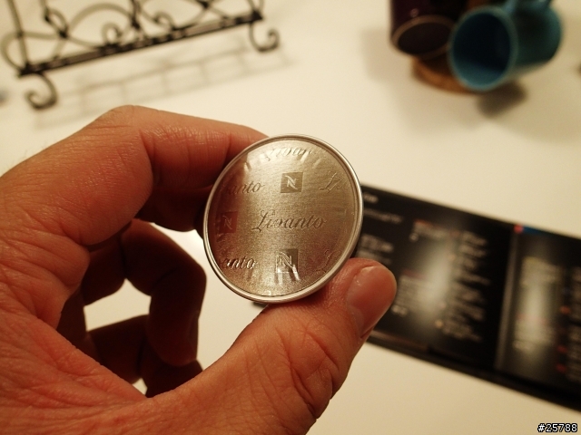 Nespresso Pixie 咖啡機 開箱文