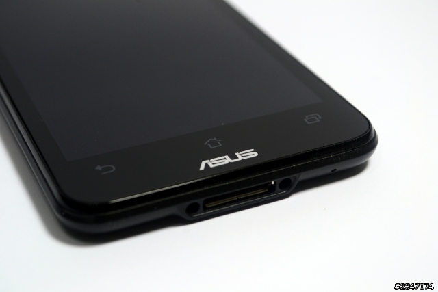 華碩變形手機迷你版~Asus Padfone mini 4.3 + 7吋平板開箱