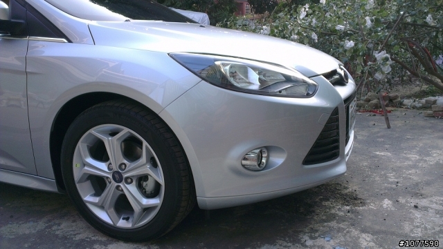 我的2014/1/28 FORD FOCUS 9W 銀.開箱了