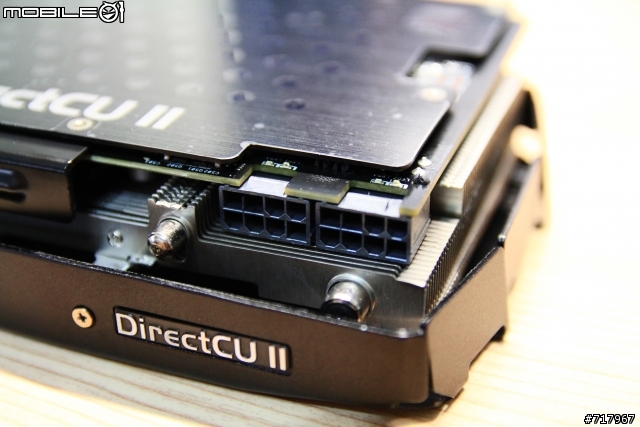 新增 SLI照 - ASUS GTX780ti-DC2OC-3GD5 圖多純開箱分享