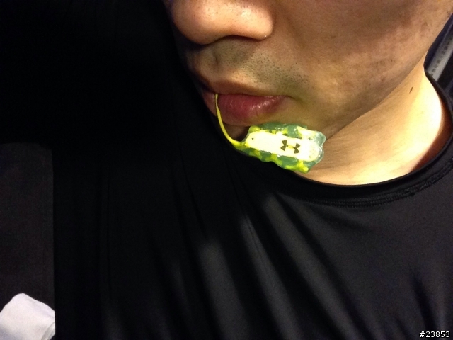 開箱+測試 運動牙套 under armour ARMOURBITE