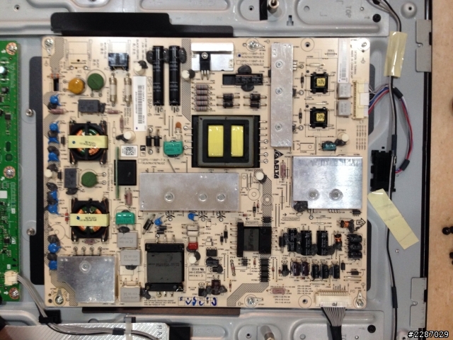 一歲多的 SHARP LC-40Z5T 更換液晶面版