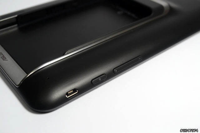 華碩變形手機迷你版~Asus Padfone mini 4.3 + 7吋平板開箱