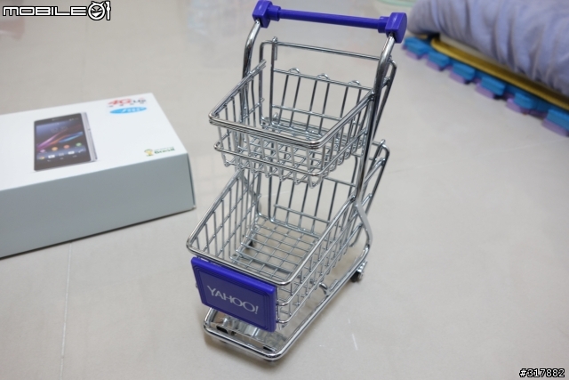 就是喜歡一手掌握!Z1 compact 萊姆黃 開箱