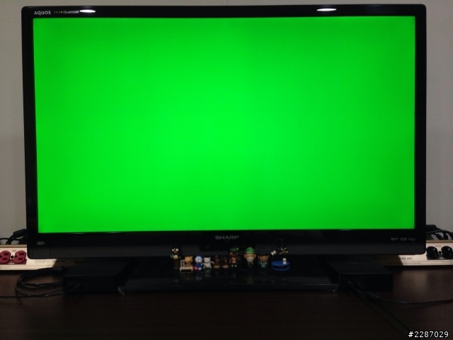 一歲多的 SHARP LC-40Z5T 更換液晶面版
