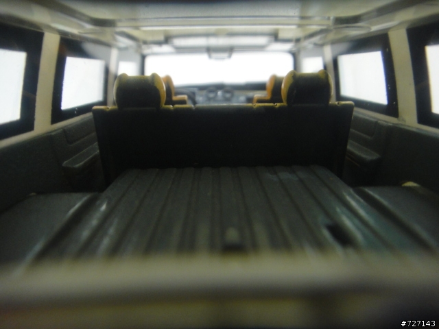 全比例遙控,2.4G 迷你遙控車-悍馬車開箱~~~~