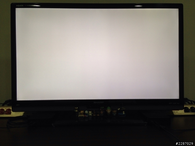 一歲多的 SHARP LC-40Z5T 更換液晶面版