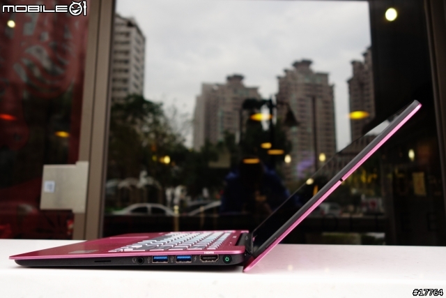 多向翻轉 無限可能性 Sony VAIO Fit 11A