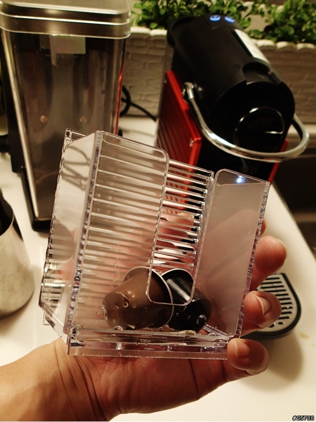 Nespresso Pixie 咖啡機 開箱文