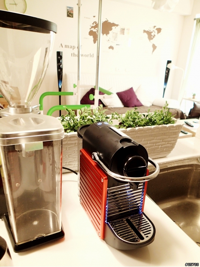 Nespresso Pixie 咖啡機 開箱文