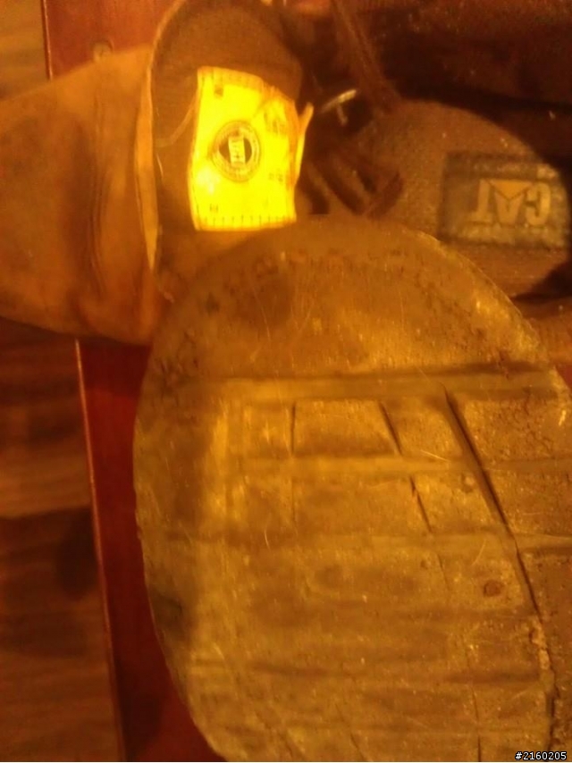 穿了16年 如今還在服役的 caterpillar(CAT) 工程靴(黃)