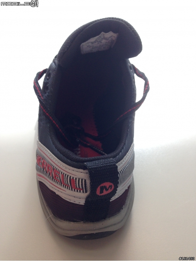 剽悍、防水跑鞋新選擇- MERRELL ASCEND GLOVE GORE-TEX 開箱 (赤足鞋款 barefoot)