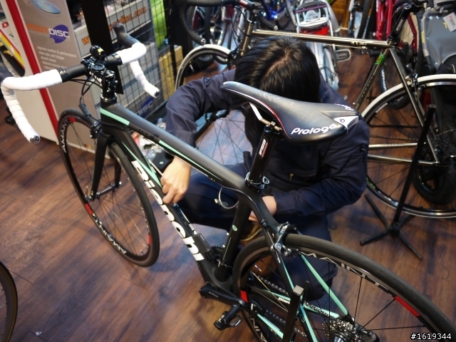 Bianchi Sempre B4P Ultegra Di2開箱