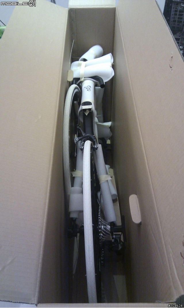 單車快遞購買的Bianchi Sempre B4P Ultegra Di2車架有裂痕