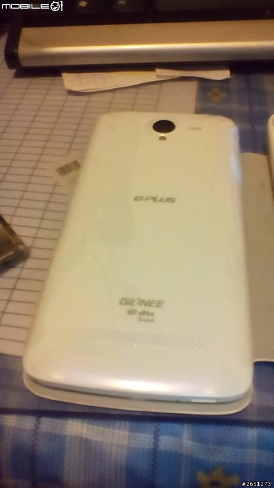 開箱文 GPLUS E3 PLUS 白色機款 隨便看看吧!