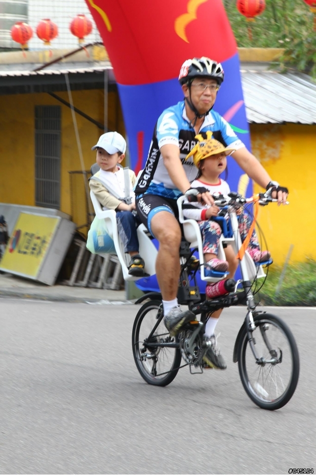 2014/3/29-八里巧遇"逍遙行單車騎上龜馬山"活動之隨手拍 ^_^