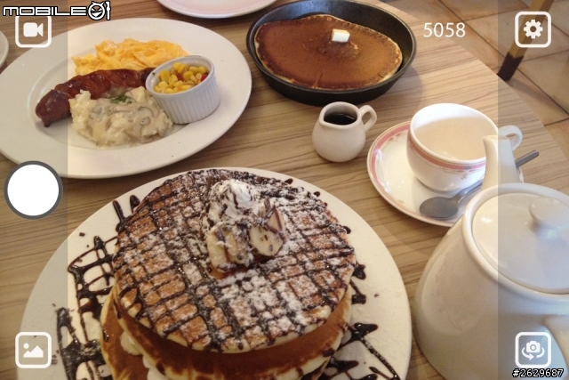 分享 I 超滿足下午茶 I 方糖咖啡館之iPhone沒容量日記
