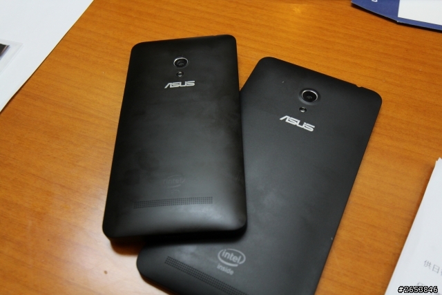 ASUS ZenFone 456 實機和規格資料照片